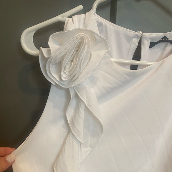 Abercrombie White Ruffle Set - Size Small - Worn Once - Picture 4 of 8
